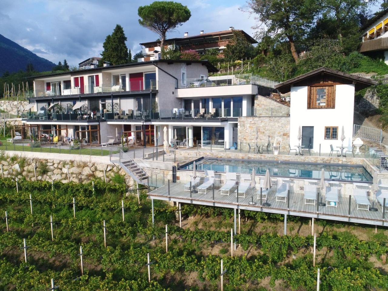 La Pergola Panoramasuites Tirolo Exterior photo